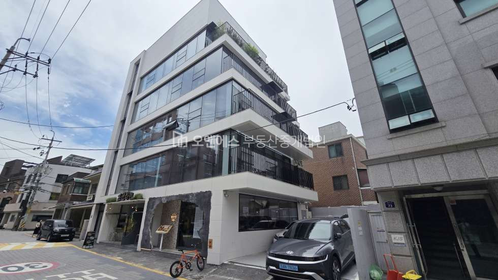 서울 중구 신당동 약수 청구 메인 이면 골목 신축 리모델링 건축물 사무실 월세 매물번호 15656 사진 1