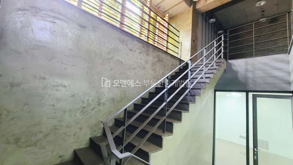 서울 용산구 동빙고동 신축컨디션 사무실 임대 월세 매물번호 15122 사진 7