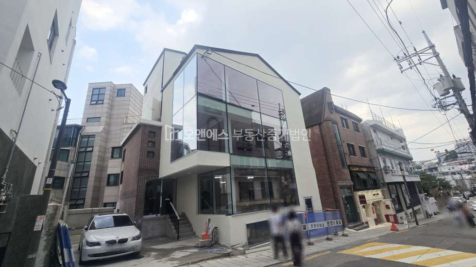 서울 용산구 한남동 한남동 카페거리 신축 첫입주 무권리로 브랜드 입성 가능한 유일한 매물 월세 매물번호 15672 사진 2