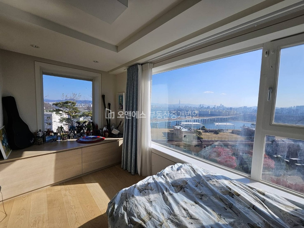 서울 용산구 한남동 1-44 1동 힐탑트레져 올수리 인테리어 환상 뷰 세대 매매 매물번호 15169 사진 14