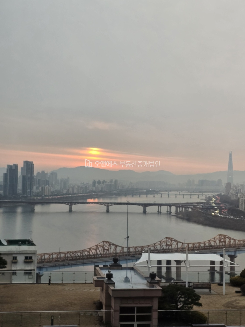 서울 용산구 한남동 1-44 1동 힐탑트레져 올수리 인테리어 환상 뷰 세대 매매 매물번호 15169 사진 25
