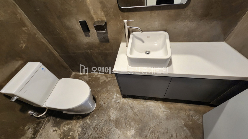 서울 용산구 이태원동 주건축물제1동 이태원동 신축 꼬마빌딩 매매 O 사옥추천 매매 매물번호 14511 사진 18