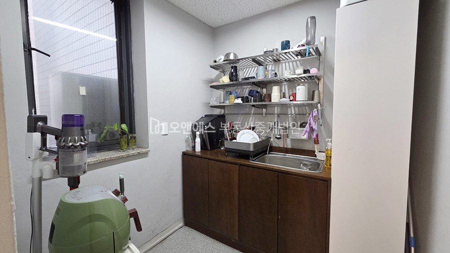 서울 용산구 한남동 한남대로 대로변위치 컨디션 좋은 사무실 월세 매물번호 15500 사진 8