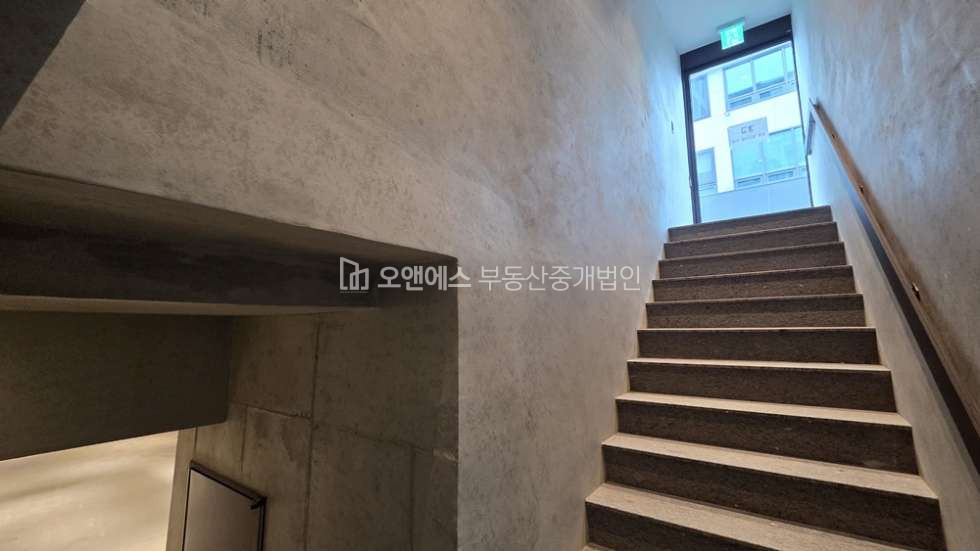 서울 용산구 한남동 유엔빌리지 신축 근생 임대 월세 매물번호 14803 사진 7