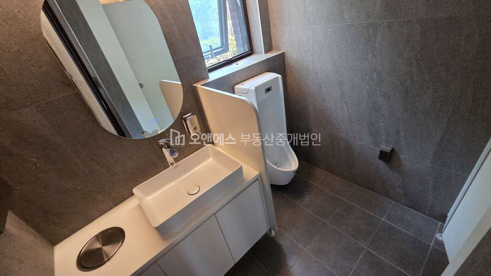 서울 용산구 한남동 유엔빌리지 신축 근생 임대 월세 매물번호 14804 사진 4