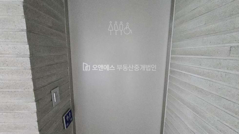 서울 용산구 이태원동 신축 첫입주 넓은 발코니 주차가능 채광 좋은 이태원역 초역세권 사무실 월세 매물번호 15717 사진 9
