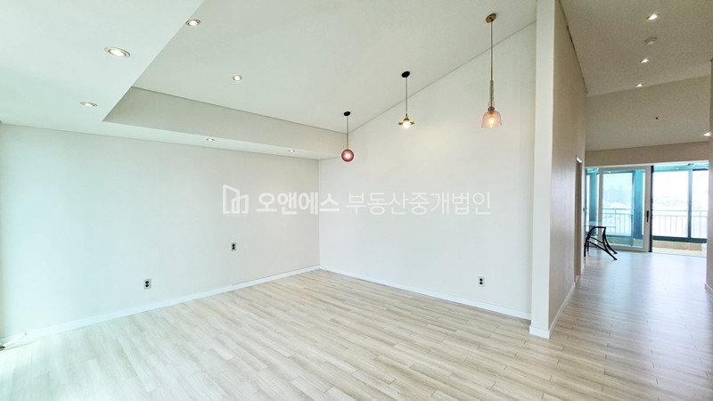 서울 용산구 한남동 737-28, 제15층 제1호 현대안성타워 탑층 큰평수 매매 매매 매물번호 14921 사진 3