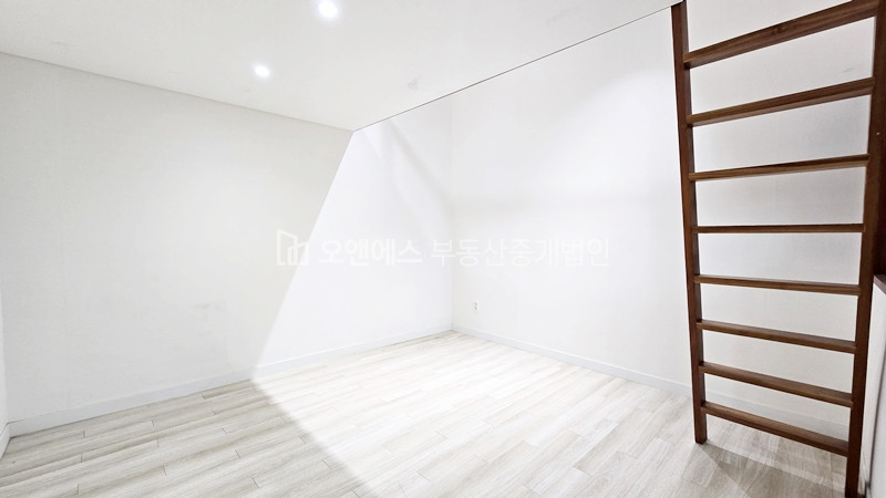 서울 용산구 한남동 737-28, 제15층 제1호 현대안성타워 탑층 큰평수 매매 매매 매물번호 14921 사진 4