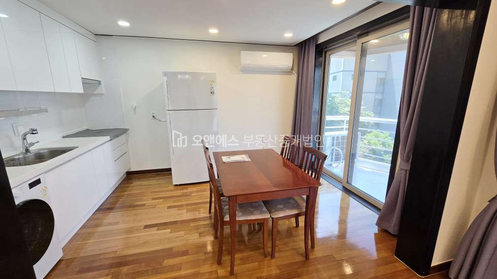 서울 용산구 한남동 723-37 한남동 올인테리어 후 첫입주 리젠시빌라 월세 매물번호 15621 사진 7