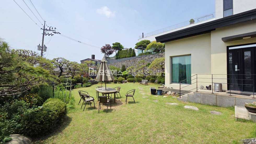 서울 종로구 평창동 2세대 분리거주 가능한 평창동 단독주택 매매 매물번호 15667 사진 4