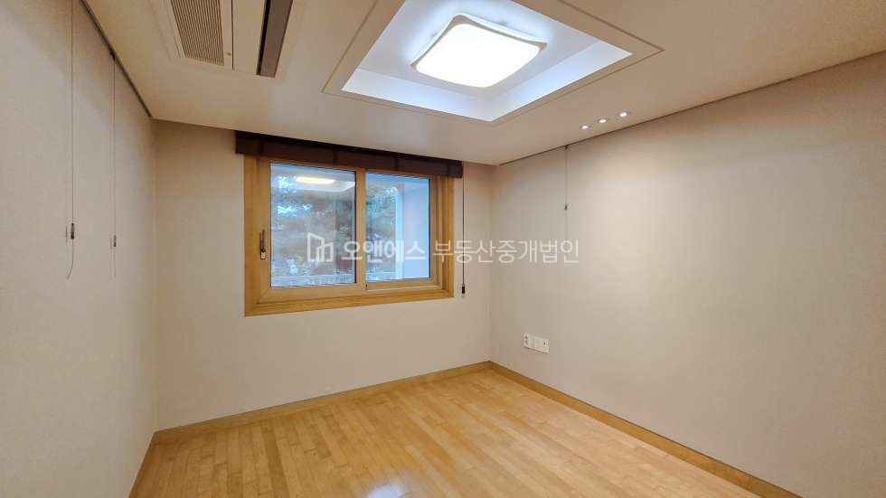 서울 용산구 한남동 653-15 (바우 하우스) 한남동 순천향대라인 바우하우스 고급빌라 렌트 월세 매물번호 15766 사진 4