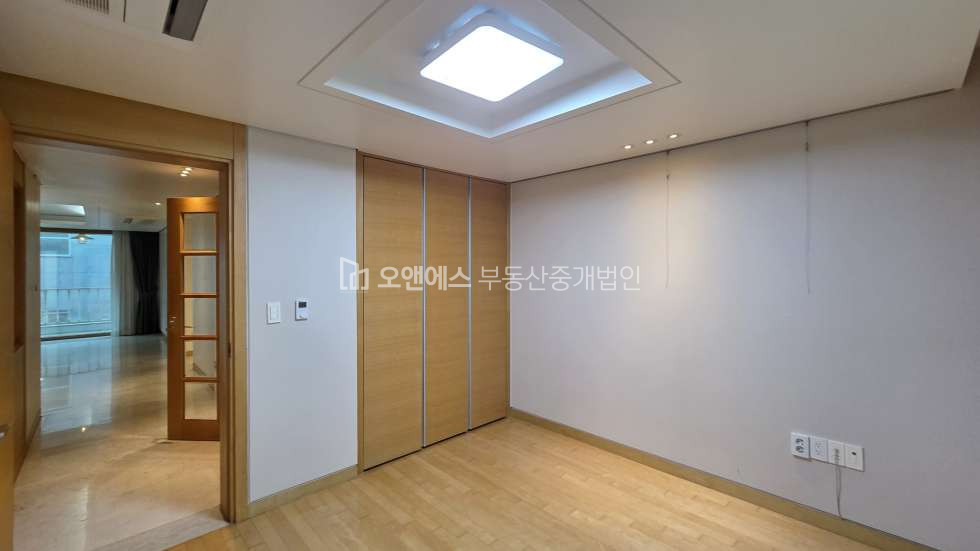 서울 용산구 한남동 653-15 (바우 하우스) 한남동 순천향대라인 바우하우스 고급빌라 렌트 월세 매물번호 15766 사진 6