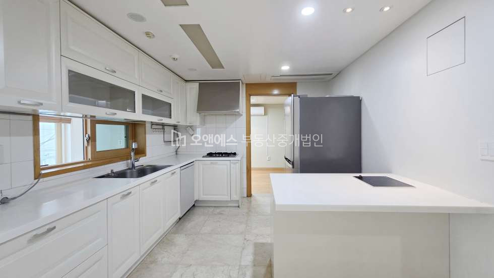 서울 용산구 한남동 653-15 (바우 하우스) 한남동 순천향대라인 바우하우스 고급빌라 렌트 월세 매물번호 15766 사진 11