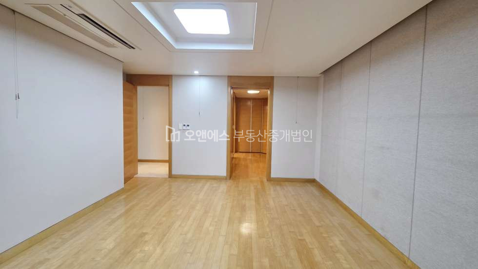 서울 용산구 한남동 653-15 (바우 하우스) 한남동 순천향대라인 바우하우스 고급빌라 렌트 월세 매물번호 15766 사진 15