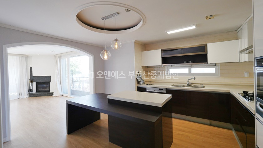 서울 용산구 이태원동 198-16, 마운틴뷰 101호 초록뷰가 멋진 이태원 고급빌라 렌트 월세 매물번호 13281 사진 10