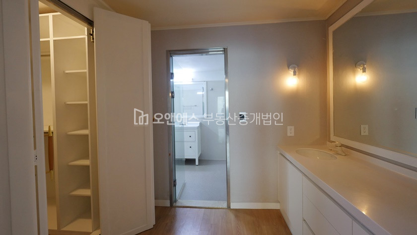 서울 용산구 이태원동 198-16, 마운틴뷰 101호 초록뷰가 멋진 이태원 고급빌라 렌트 월세 매물번호 15769 사진 17