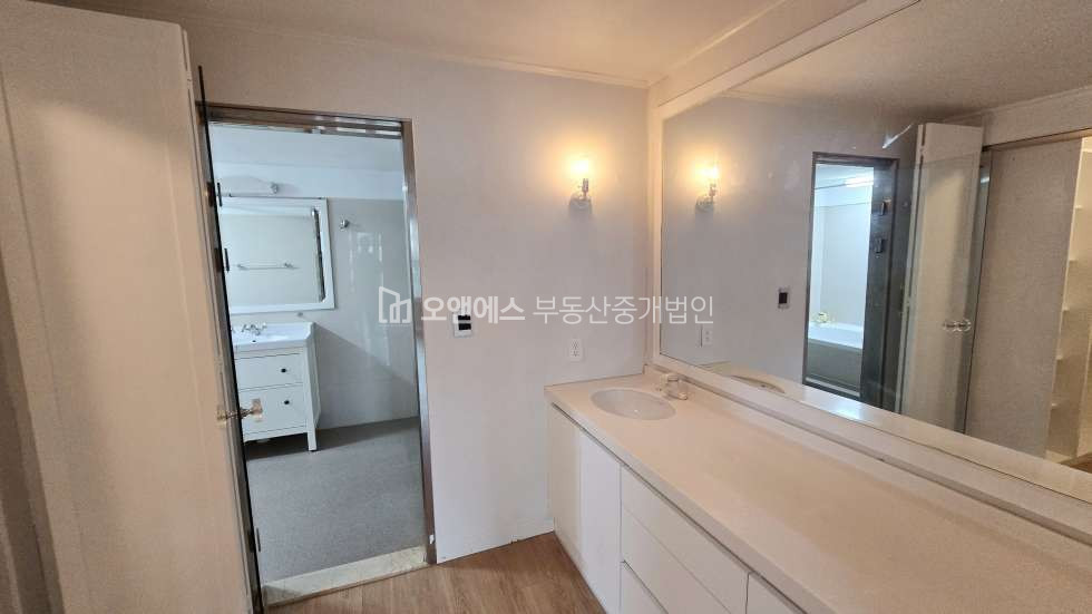 서울 용산구 이태원동 198-16, 마운틴뷰 101호 초록뷰가 멋진 이태원 고급빌라 렌트 월세 매물번호 15769 사진 22