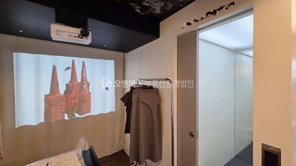 서울 용산구 한남동 한남동 카페거리 상가 임대 월세 매물번호 15612 사진 4
