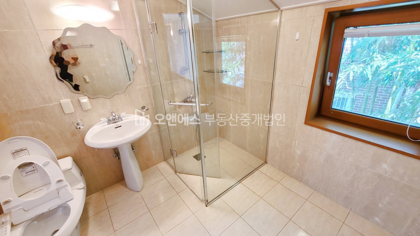서울 용산구 이태원동 이태원동 씨티뷰가 멋진 고급빌라 렌트 월세 매물번호 11354 사진 5