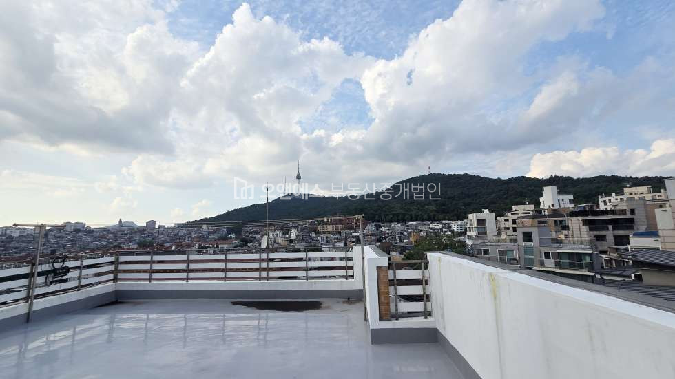 서울 용산구 이태원동 조용한 이태원 주택가｜전용 27평 풀옵션 3룸 월세 매물번호 15780 사진 17