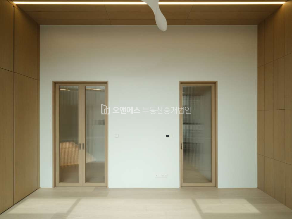 서울 용산구 이태원동 이태원동111, 이태원역 인근 신축 레지던스O 높은 층고 월세 매물번호 15235 사진 2