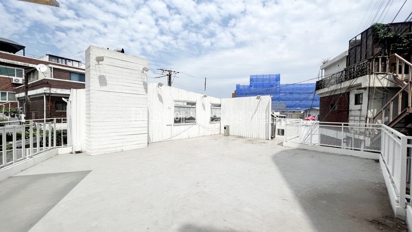 서울 용산구 이태원동 1동 이태원동 통임대 SNS에 인기좋을 감성적인 건물 월세 매물번호 14437 사진 7