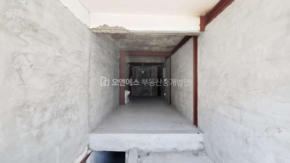 서울 용산구 한남동 최근 리모델링 완료 전용 30 연층, 쇼룸 공간 추천 월세 매물번호 15598 사진 2