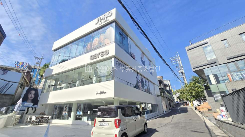 서울 용산구 한남동 한남동 이태원로 1층｜전용 87평 프리미엄 브랜드 쇼룸 월세 매물번호 15796 사진 2