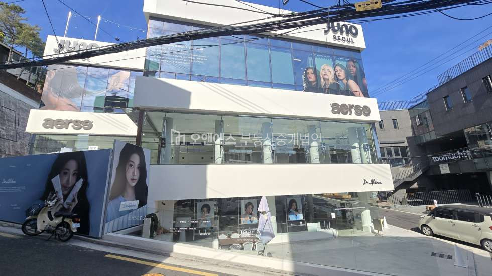 서울 용산구 한남동 한남동 이태원로 1층｜전용 87평 프리미엄 브랜드 쇼룸 월세 매물번호 15796 사진 3