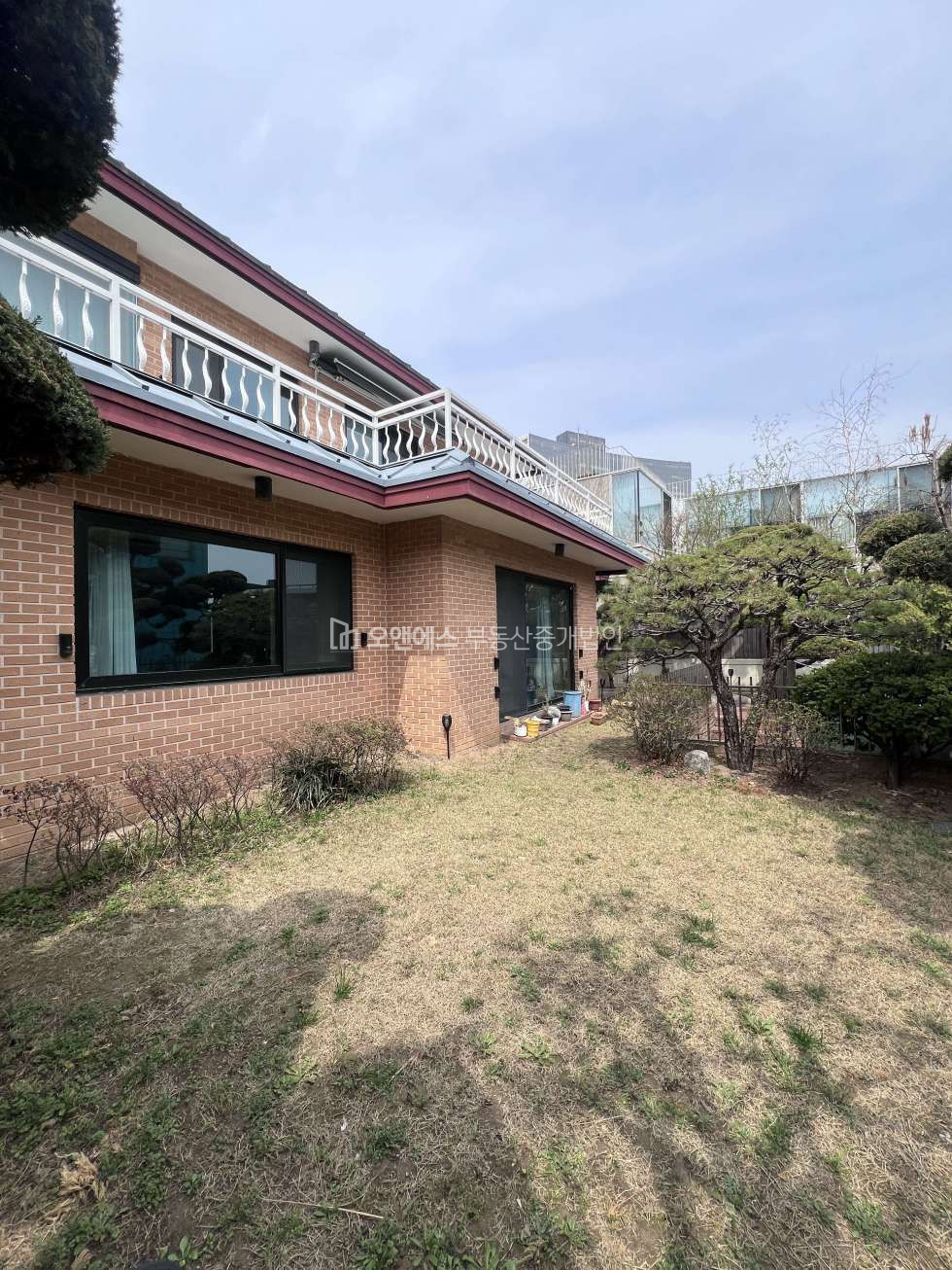 서울 용산구 한남동 한남동 단독주택 지하1~2층 통임대 월세 매물번호 15566 사진 2