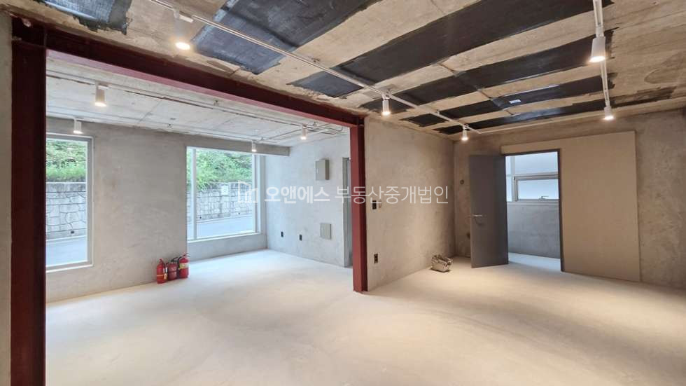 서울 용산구 한남동 신축 통임대 쇼룸, 레스토랑 등 추천 월세 매물번호 15495 사진 9