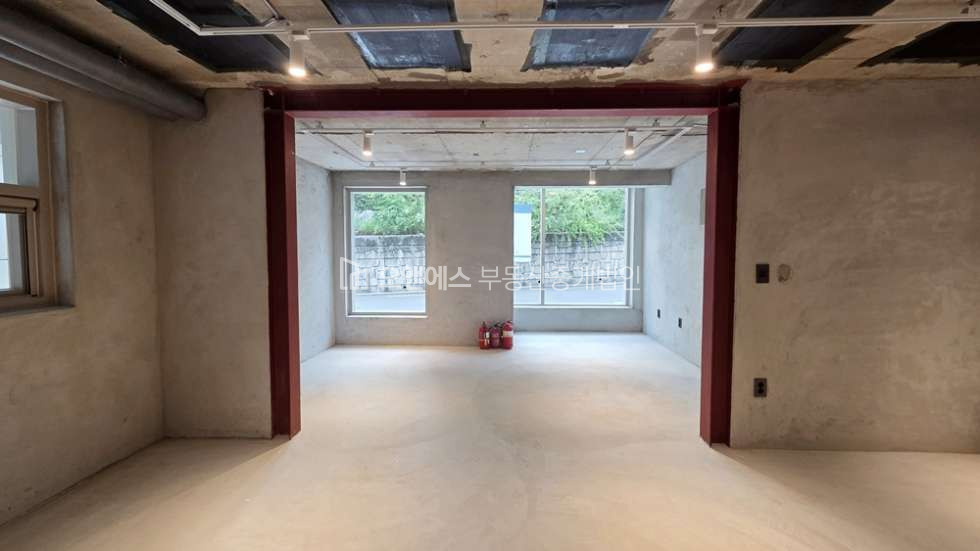 서울 용산구 한남동 신축 통임대 쇼룸, 레스토랑 등 추천 월세 매물번호 15495 사진 10