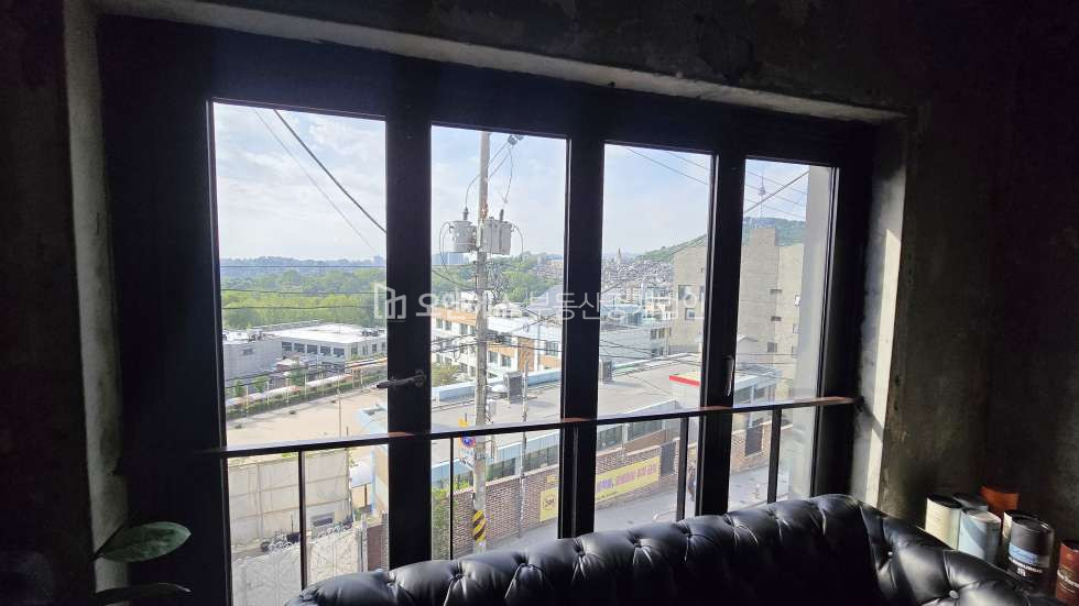 서울 용산구 이태원동 남산뷰 루프탑 단독사용, 녹사평 감성 상가 희소성 매물 월세 매물번호 15572 사진 7