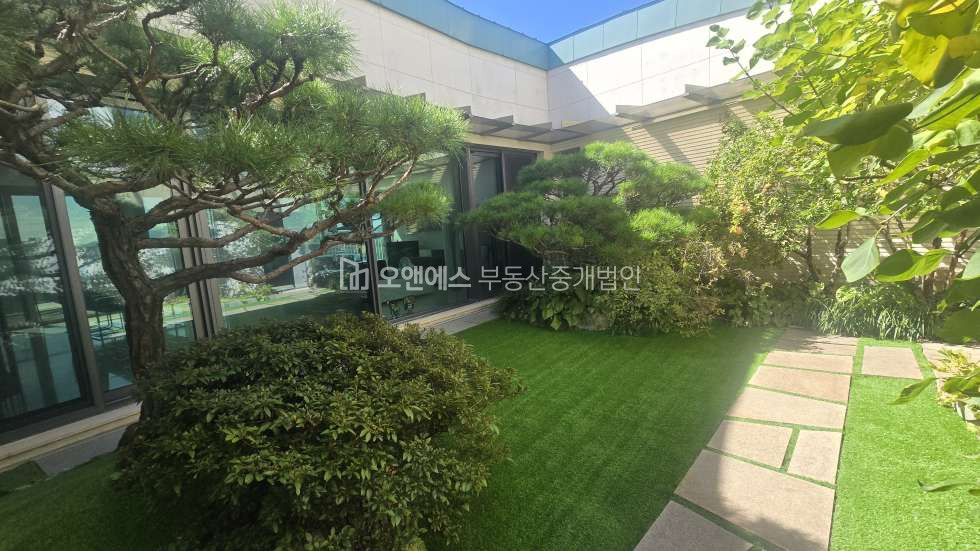 서울 용산구 한남동 810 107동 한남더힐 팬트 100평 매매 매매 매물번호 15799 사진 4