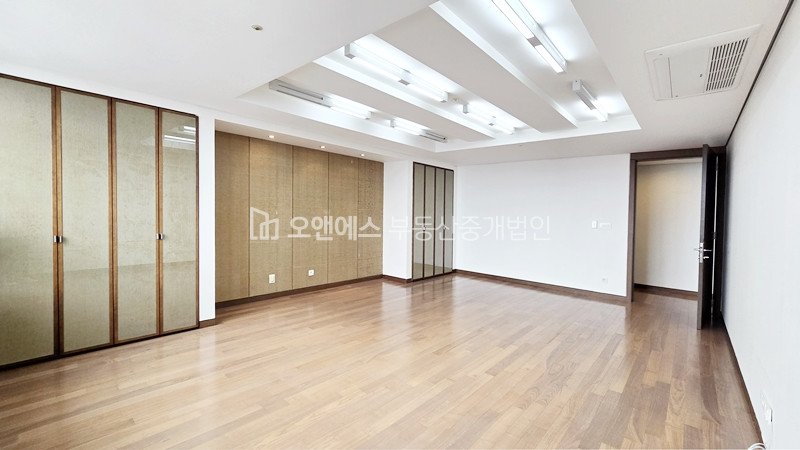 서울 용산구 이태원동 124-1 준아트빌동, 제13층 제 이태원고급아파트, 대로변 위치 주차편한 준아트빌 렌트 월세 매물번호 15803 사진 5