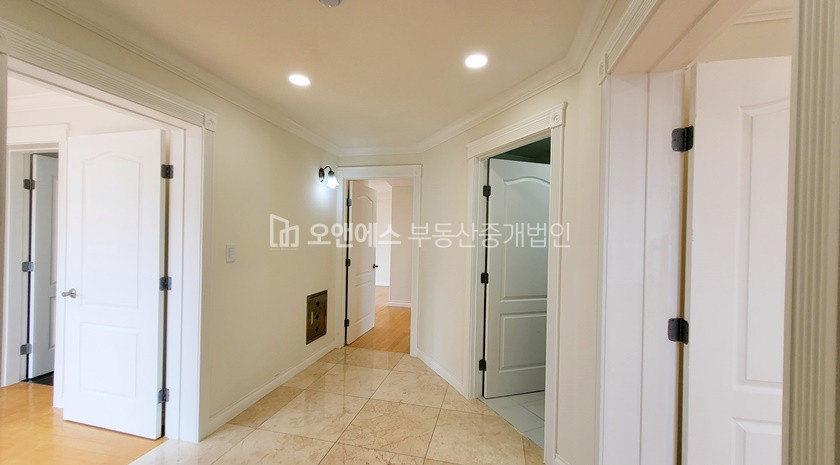 서울 용산구 동빙고동 1-7, 컴팩트클래식 601호 리모델링 완료된 복층 고급빌라 렌트 월세 매물번호 14945 사진 8