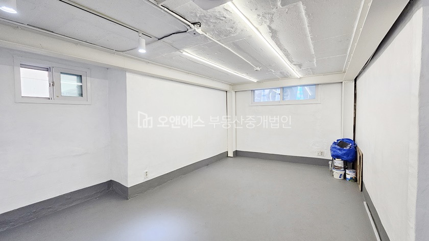 서울 용산구 이태원동 장진우거리 지하 사무실 겸 상가 임대 월세 매물번호 13575 사진 8
