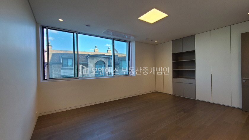 서울 용산구 한남동 11-270, L2(102호) 파노라마 한강뷰 빌라드그리움 복층세대 매매 매물번호 14743 사진 4
