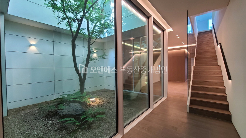 서울 용산구 한남동 11-270, L2(102호) 파노라마 한강뷰 빌라드그리움 복층세대 매매 매물번호 14743 사진 5