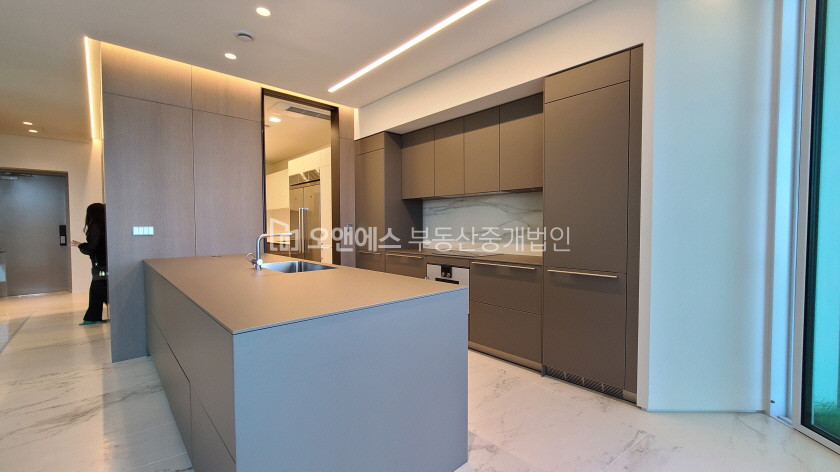 서울 용산구 한남동 11-270, L2(102호) 파노라마 한강뷰 빌라드그리움 복층세대 매매 매물번호 14743 사진 15