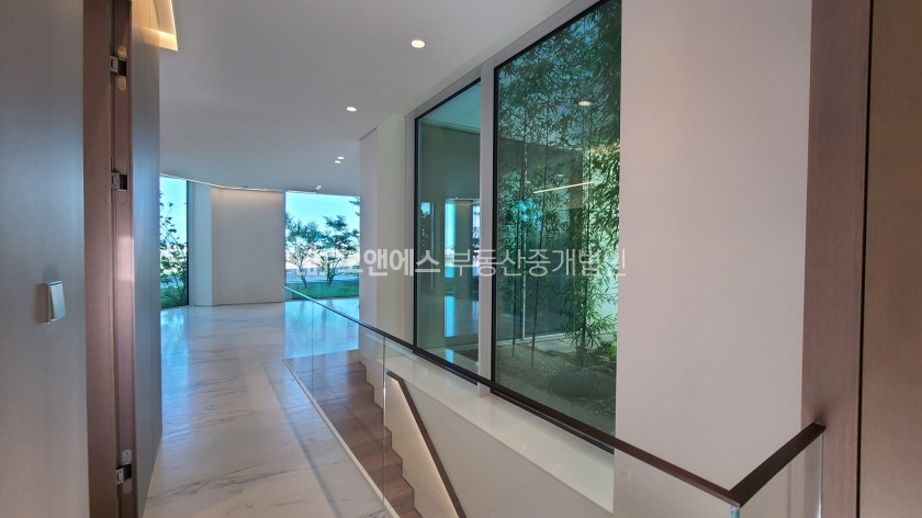 서울 용산구 한남동 11-270, L2(102호) 파노라마 한강뷰 빌라드그리움 복층세대 매매 매물번호 14743 사진 17