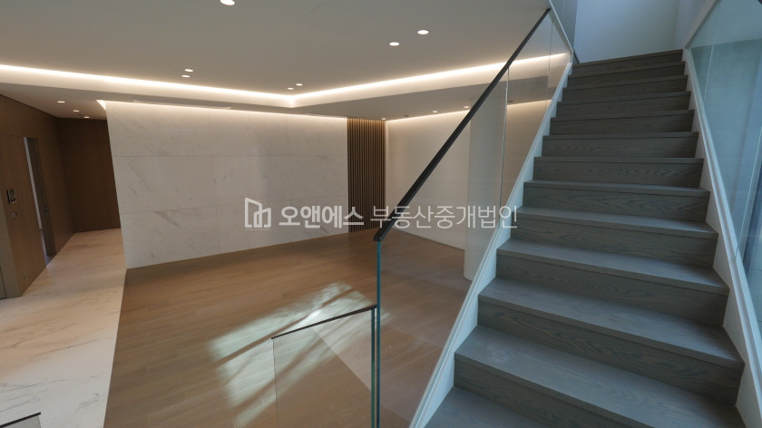 서울 용산구 한남동 11-270, L2(102호) 파노라마 한강뷰 빌라드그리움 복층세대 매매 매물번호 14743 사진 27