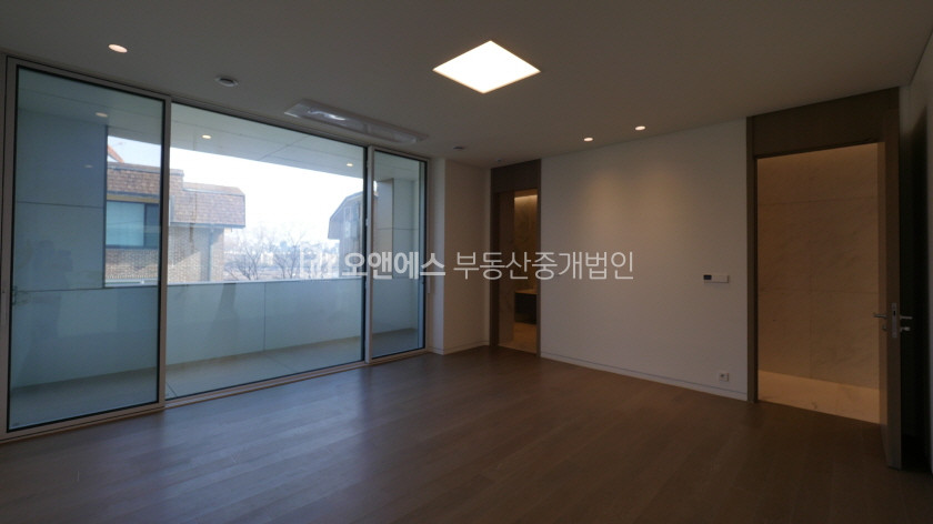 서울 용산구 한남동 11-270 주건축물제1동, L2() 파노라마 한강뷰 빌라드그리움 복층세대 전세 매물번호 15824 사진 20