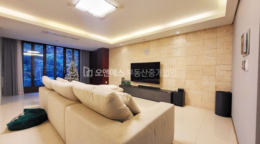 서울 용산구 한남동 유엔빌리지 1층 정원세대 전세 전세 매물번호 12675 사진 3