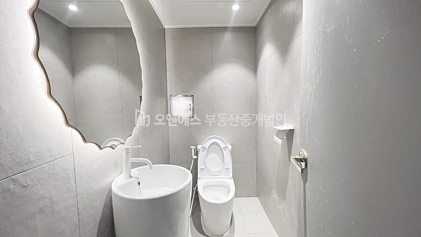 서울 중구 신당동 코너자리 가시성좋은 건물 지층 상가/사무실 월세 매물번호 12737 사진 5