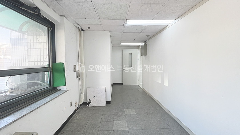 서울 중구 광희동1가 동대문역사문화공원역 주차 잘되는 사이즈 큰 사무실 월세 매물번호 12806 사진 2