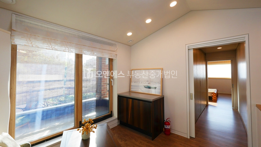 서울 종로구 평창동 평창동 13년 준공 단독 두채 일괄 또는 분리 매매 매매 매물번호 12813 사진 8