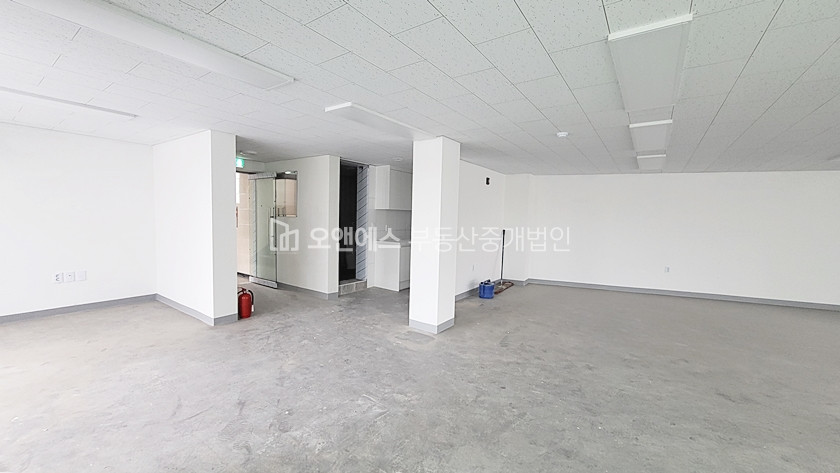 서울 용산구 한남동 리모델링O 테라스 있는 사무실 월세 매물번호 12904 사진 3