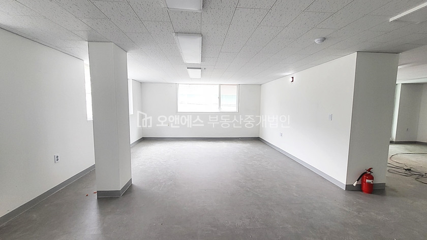 서울 용산구 한남동 리모델링O 테라스 있는 사무실 월세 매물번호 12905 사진 7