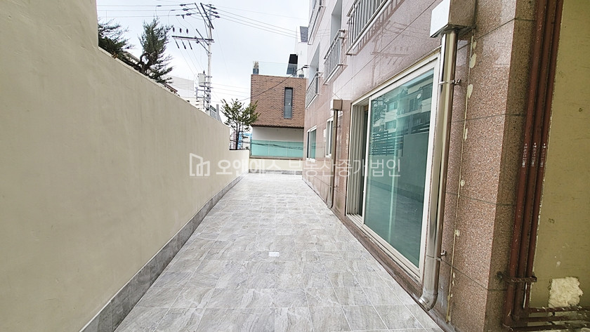 서울 용산구 한남동 리모델링O 테라스 있는 사무실 월세 매물번호 12905 사진 8